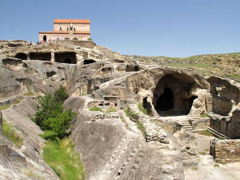 Стоит ли ехать в пещерный город уплисцихе и в самый дорогой музей грузии