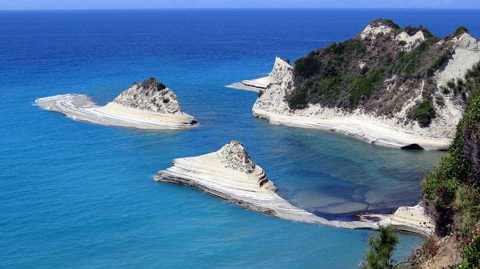 20 малоизвестных островов-жемчужин греции