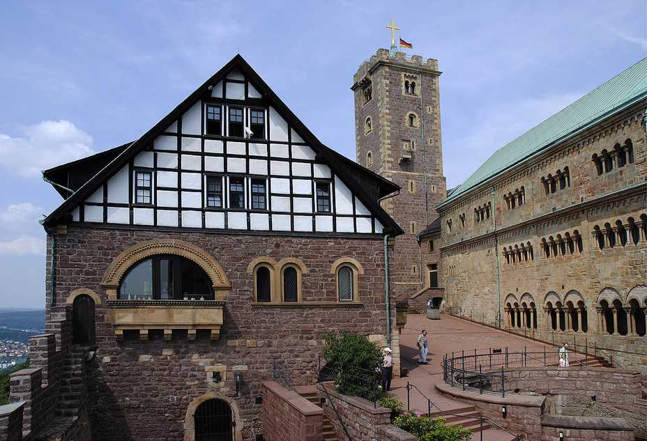 Сообщение о замке кварц германия на немецком – замок вартбург
