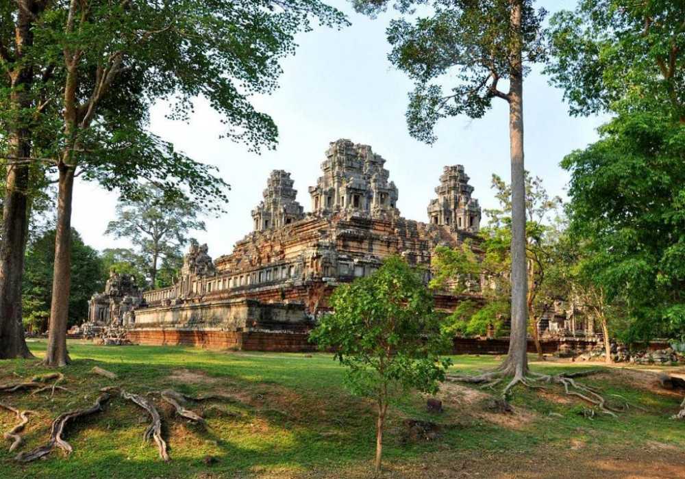 Анкор-ват, камбоджа - самый большой храм в мире