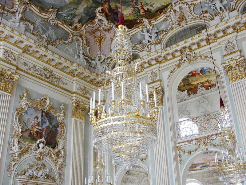 Замок нимфенбург, мюнхен: фото и описание дворца и залов