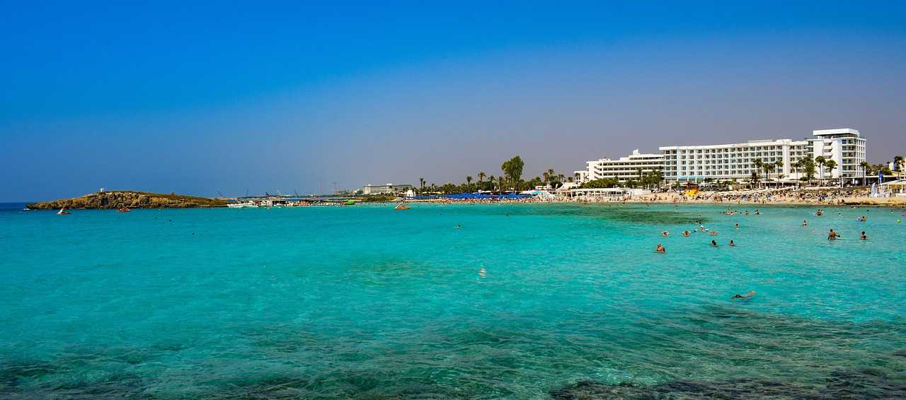Пляж нисси бич в айя-напе (кипр): отели рядом
