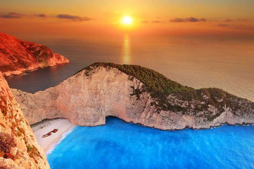 Где в греции можно встретить знаменитость или где отдыхают звезды? - my secret places blog