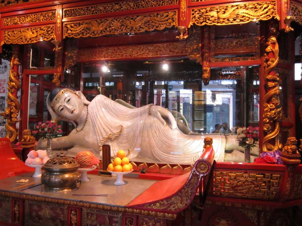 Хотан нефритовый будда храм буддовости, изысканный будда, аксессуары, золото, фарфор png