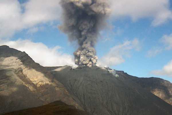 Все самые высокие и крупнейшие действующие вулканы на карте мира - видео (сезон 2021)