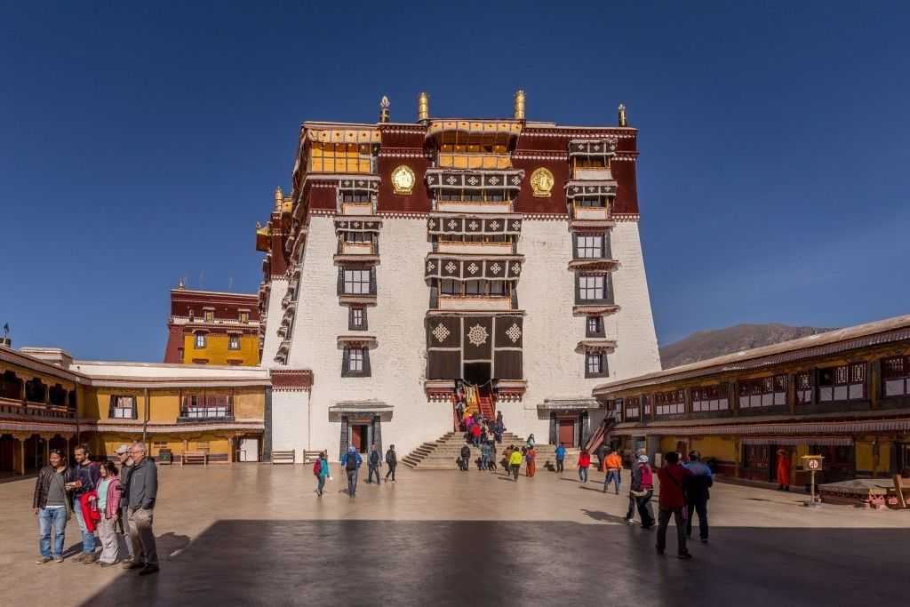 Столица тибета – лхаса и ее ближайшие монастыри. тибет и далай-лама. мертвый город хара-хото