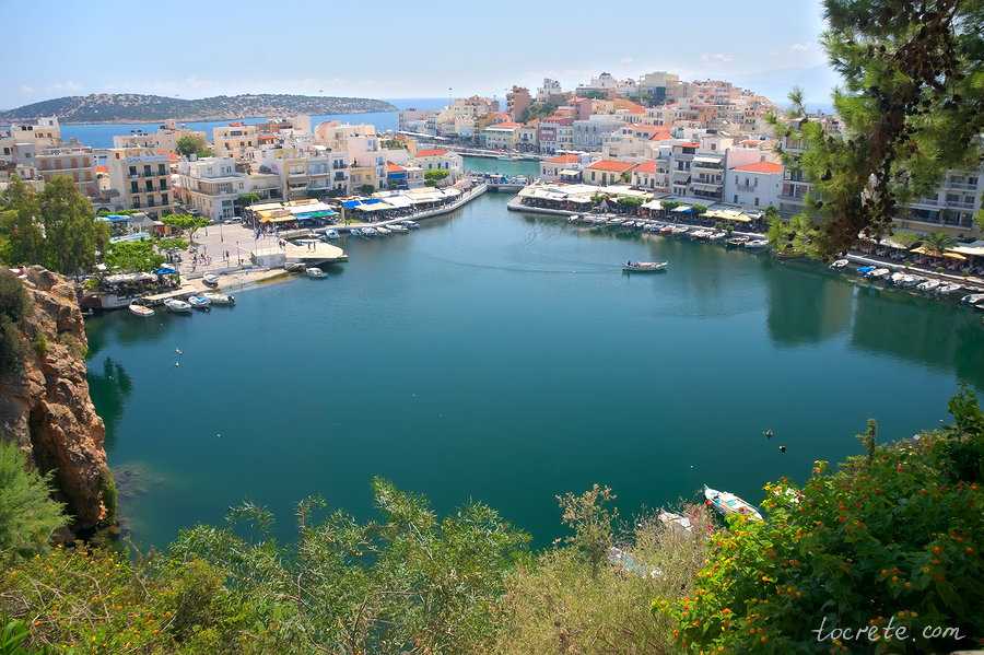Агиос Николаос, раскинувшийся на северном побережье самого большого греческого острова – Крита, по праву считается райским местом. Причем в самом широком смысле: это не только роскошный, отвечающий самым современным требованиям курорт, но и настоящая мекк