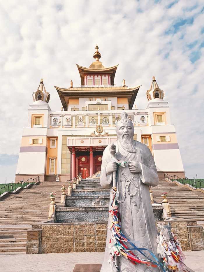 Храм нефритового будды в шанхае, описание и фото
