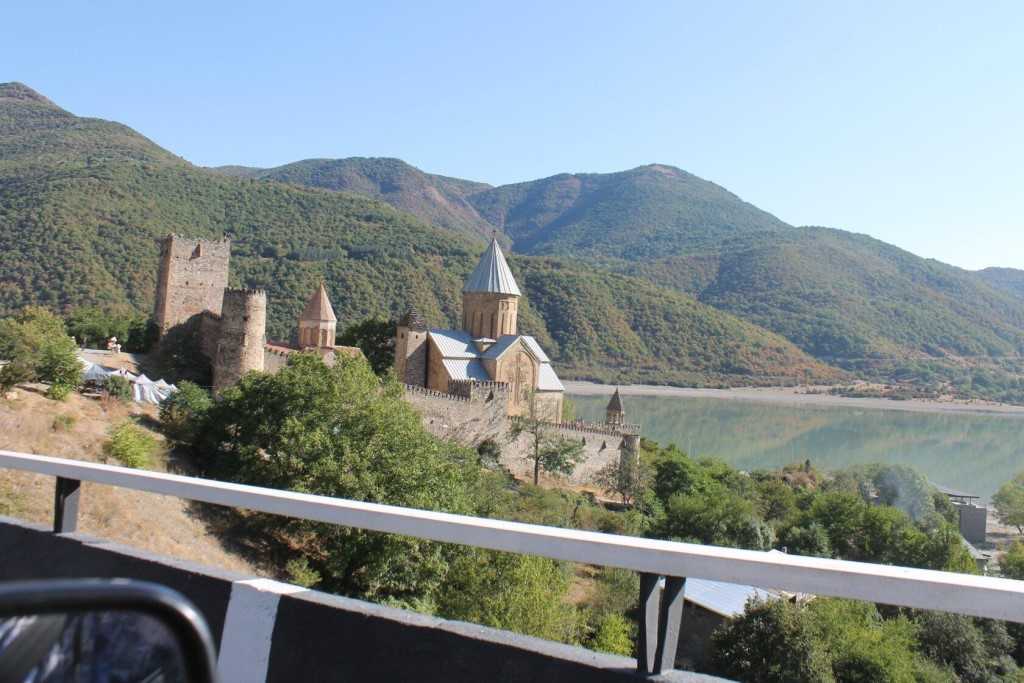 Крепость ананури (грузия), - описание, фото, как добраться