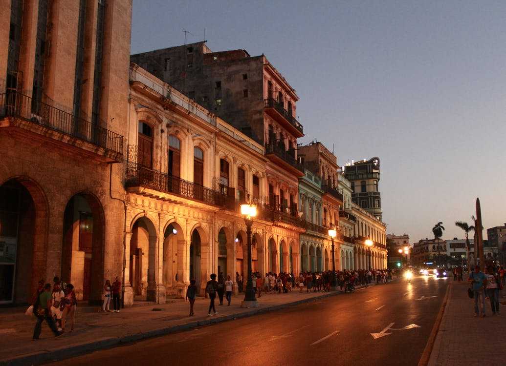 Кубинский дом хемингуэя: вилла, побывав на которой можно узнать о 6 причудах великого писателя