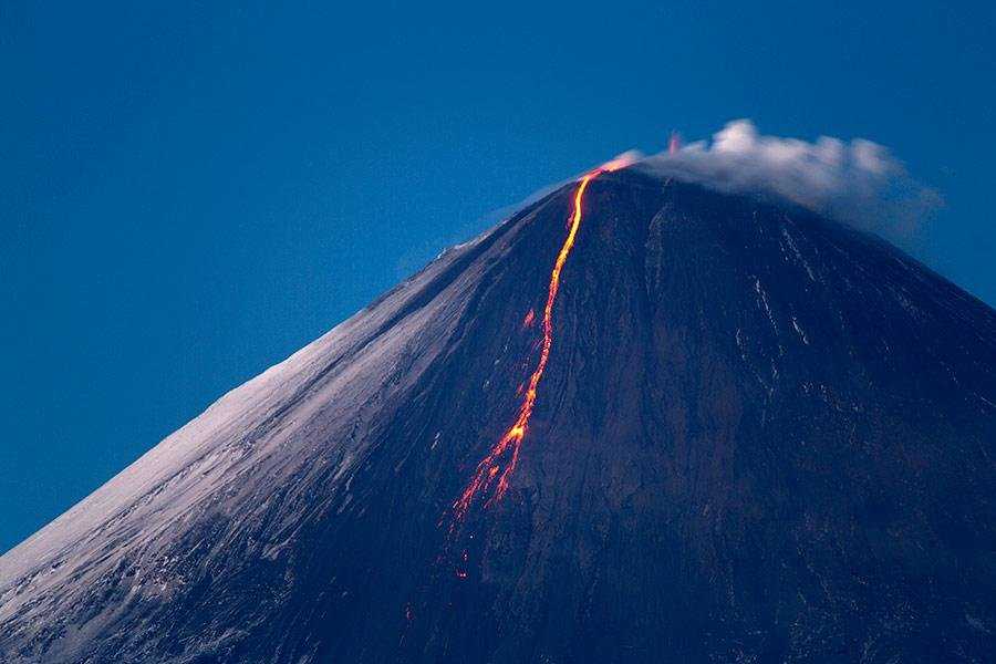 Действующие вулканы мира: 12 самых высоких и мощных