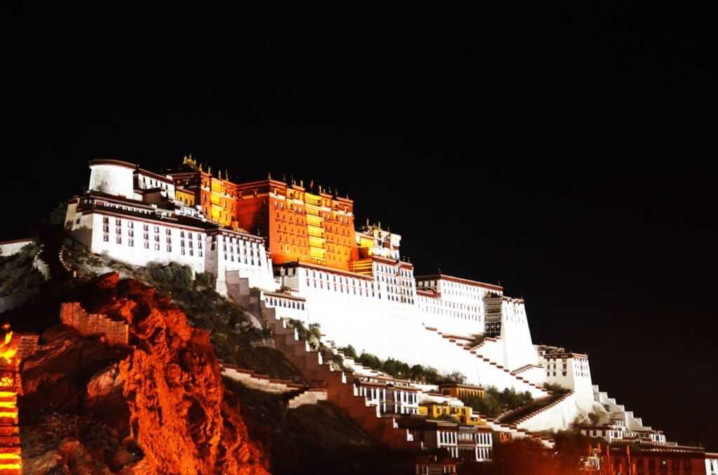 Достопримечательности лхасы — древней столицы тибета