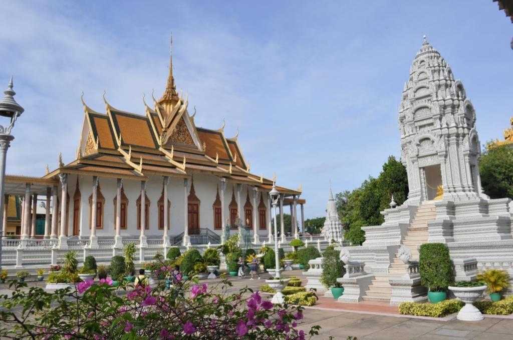 Пномпень, камбоджа: описание города и достопримечательностей