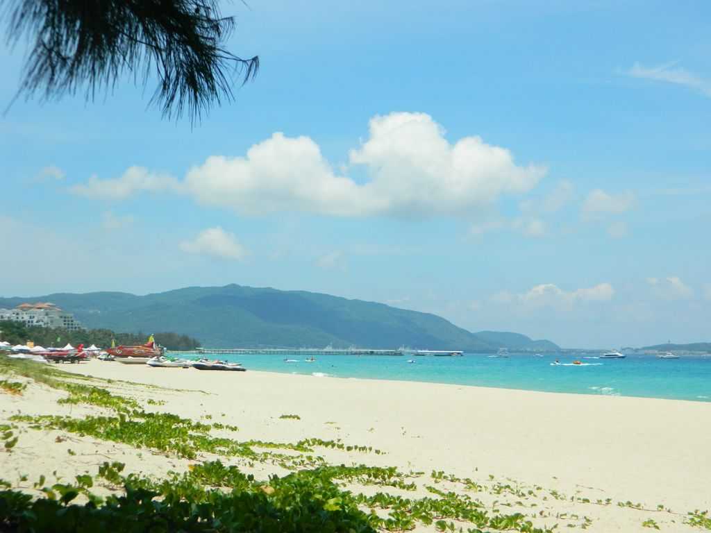 Остров хайнань: какое море омывает берега, описание курорта
