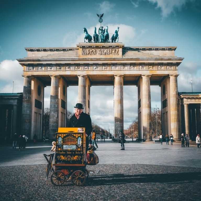 Бранденбургские ворота – символ силы и величия германии