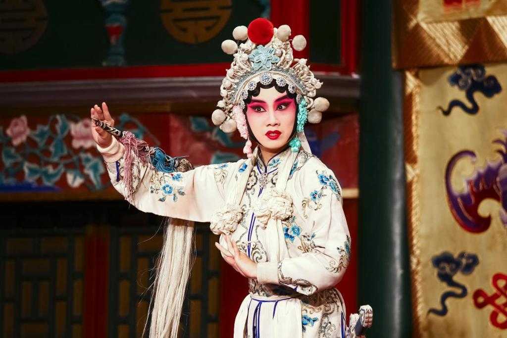 Китайская опера и пекинская опера – где посмотреть туристам