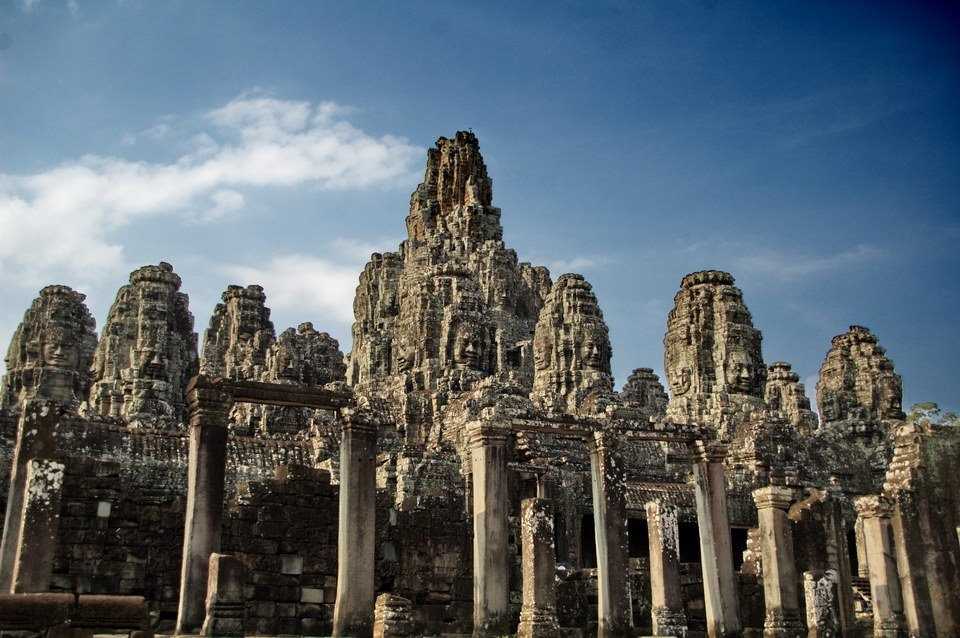 Храм байон