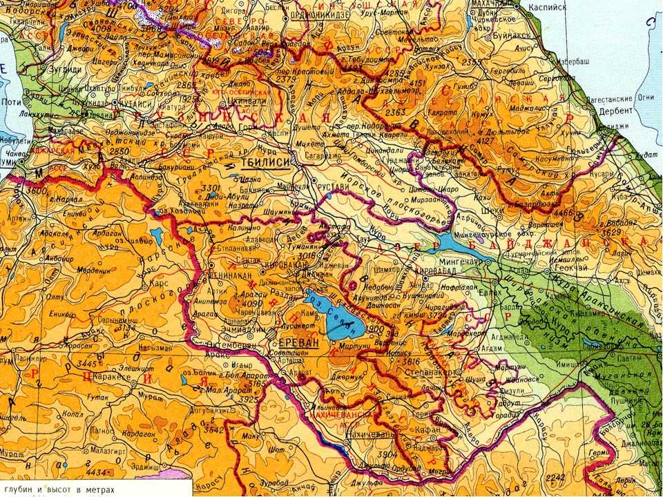 Подробная карта Армении на русском языке с отмеченными достопримечательностями города Армения со спутника