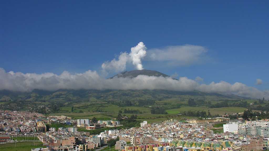 Вулкан таал - taal volcano - abcdef.wiki