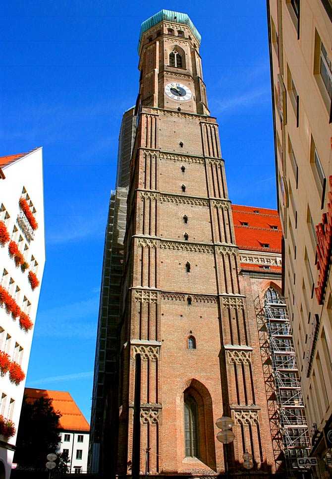 Мюнхенская церковь фрауэнкирхе - gaz.wiki