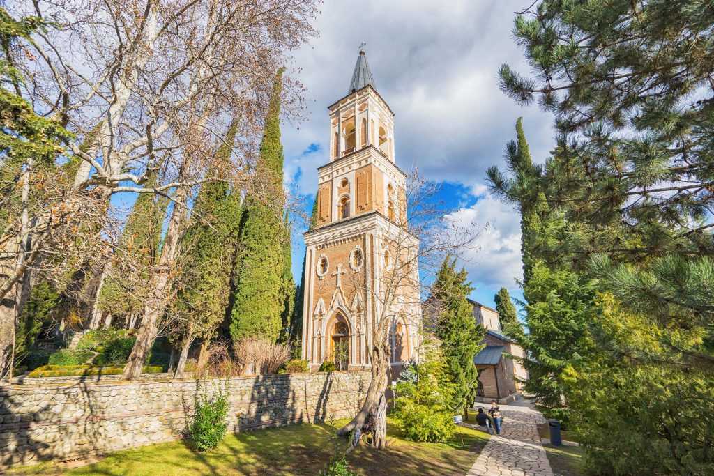 Монастырь кватахеви, грузия. история и архитектура, где находится, фото, видео, отели рядом, как добраться на туристер.ру