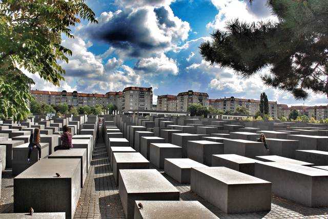 Мемориал жертвам холокоста (берлин)