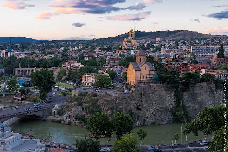 25 главных достопримечательностей тбилиси