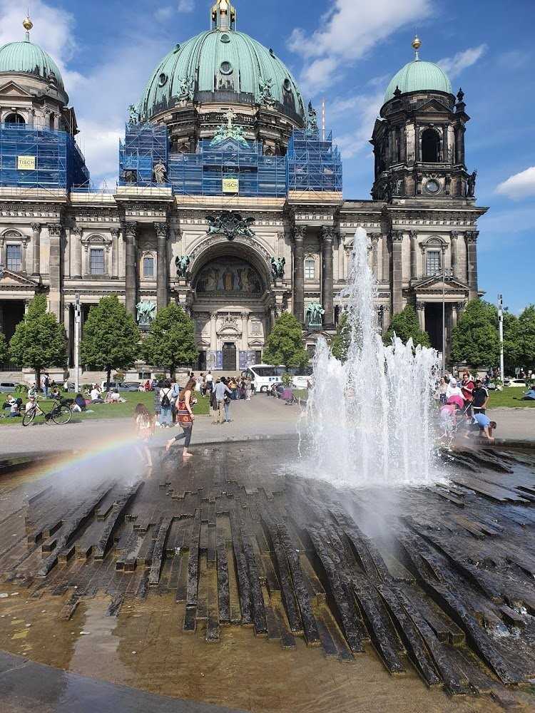 Берлин - столица германии