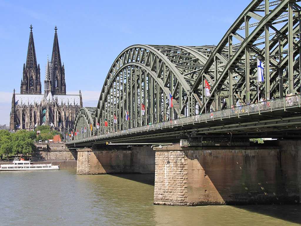 Дьявольский мост или мост ракотцбрюке в германии