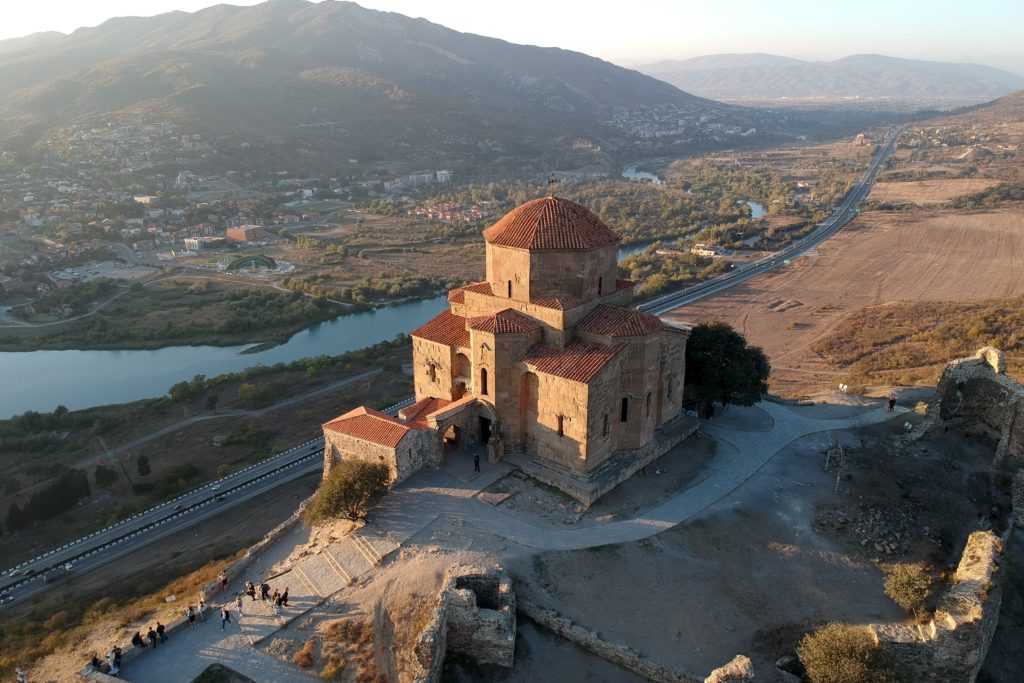 Главные достопримечательности грузии ❤ (топ-20 красивых мест)