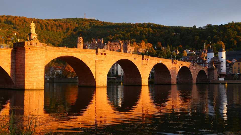 Мистический и манящий мост ракотцбрюке в германии