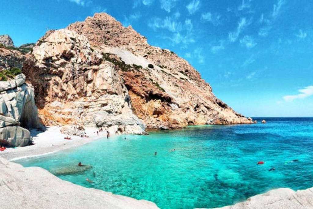 Остров икария в греции: как добраться, что посмотреть, пляжи
