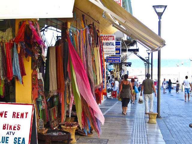 Покупки и шоппинг в греции