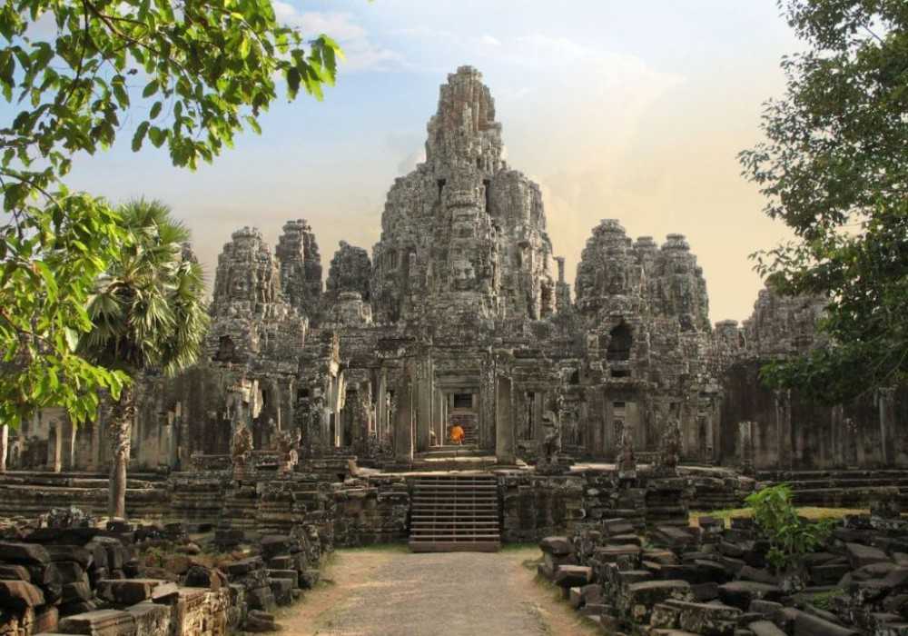 Фото храма Байон в Ангкоре, Камбоджа Большая галерея качественных и красивых фотографий храма Байон, которые Вы можете смотреть на нашем сайте