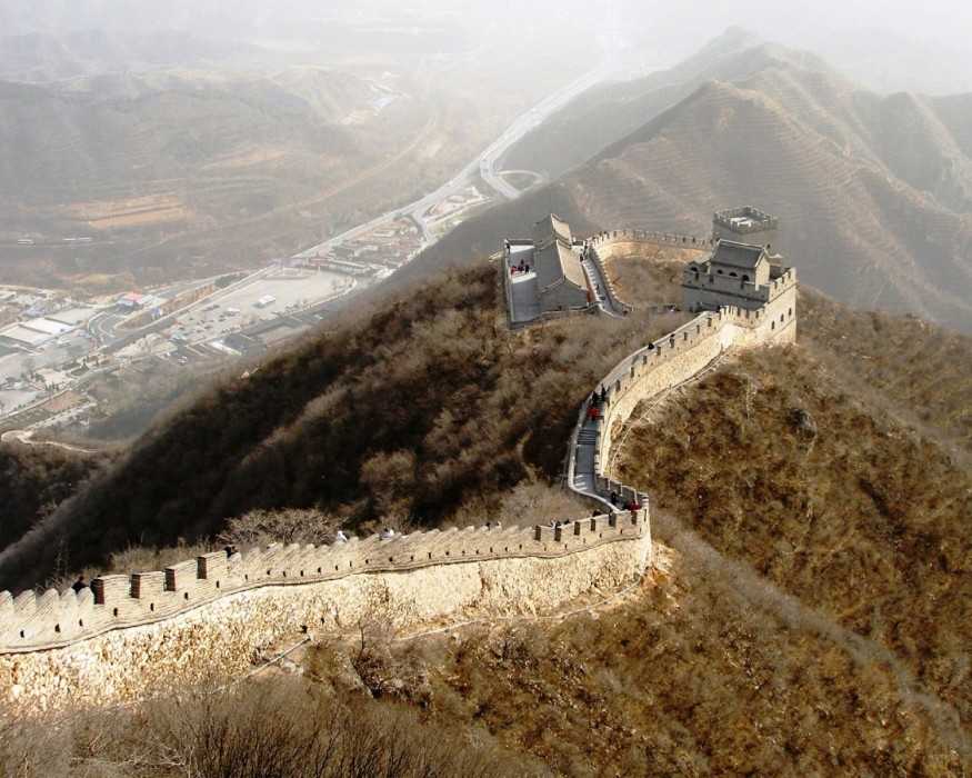 7 чудес света, и одно из них – великая китайская стена