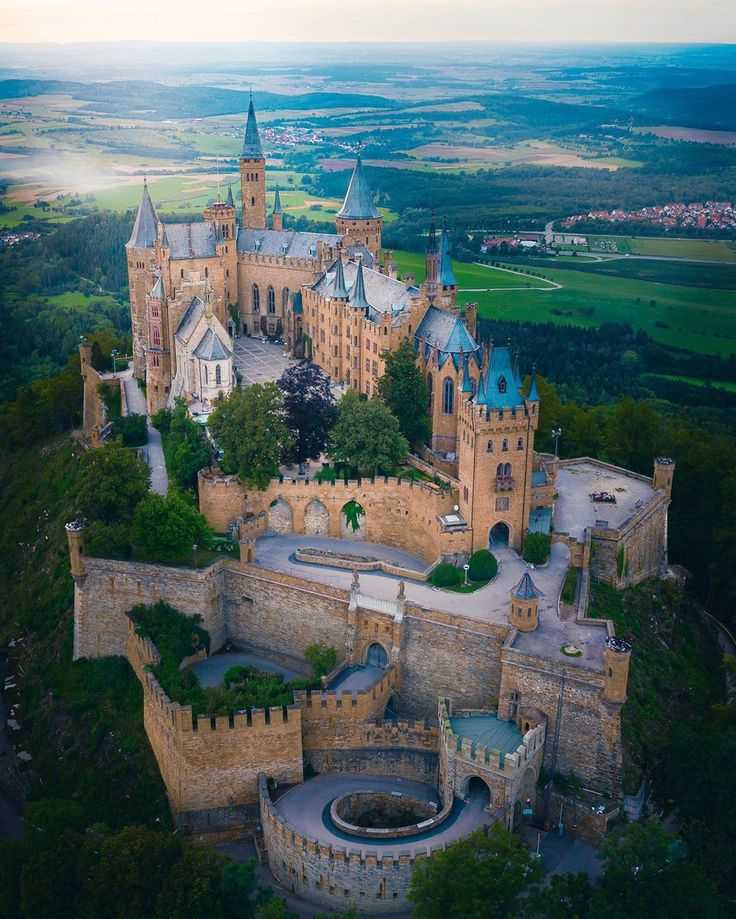 Замок гогенцоллерн, германия - музыка путешествий