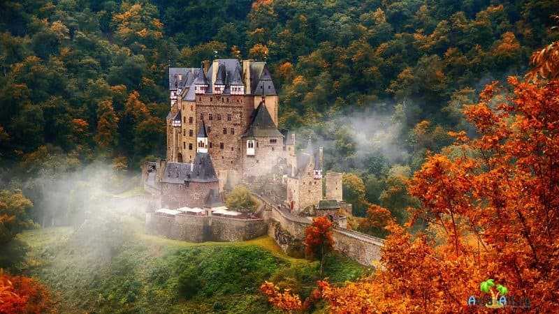 Замок эльц, германия – описание и фото внутри и снаружи