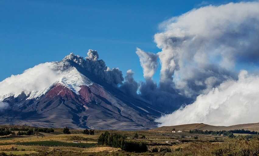 Фото вулкана Донья-Хуана в Колумбии Большая галерея качественных и красивых фотографий вулкана Донья-Хуана, которые Вы можете смотреть на нашем сайте