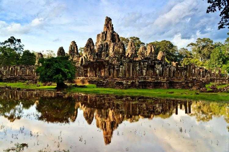 Экскурсия в храм байон (камбоджа, сием рип)