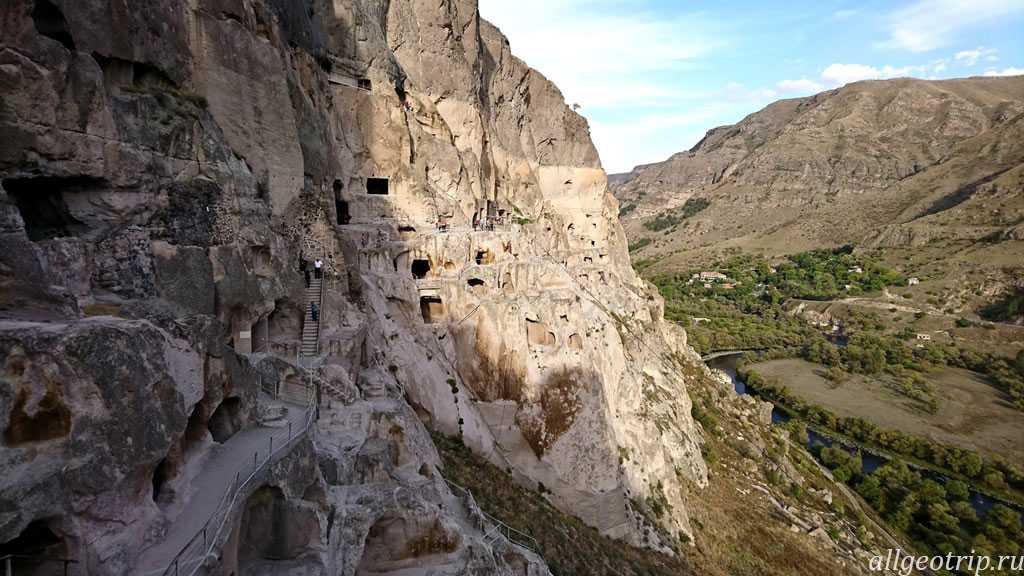 Пещерный город вардзия - самая полезная и актуальная информация
