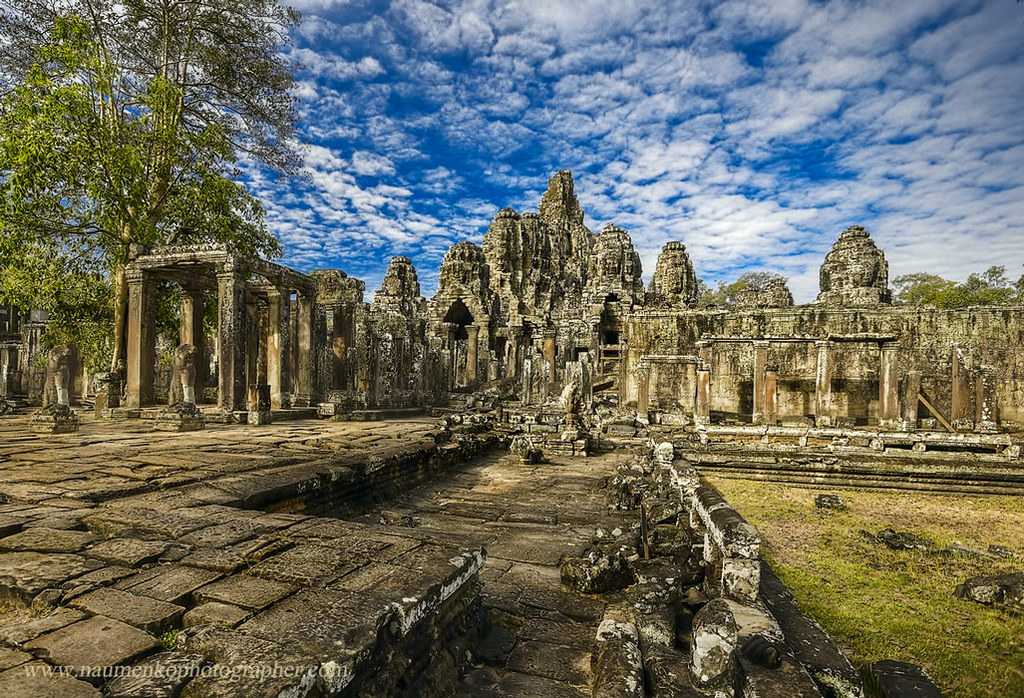Экскурсия в храм байон (камбоджа, сием рип)