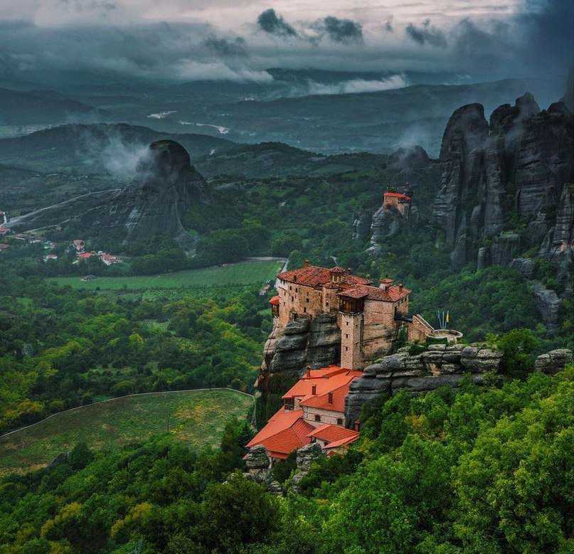 Монастыри Греции: Монастыри Метеоры...
