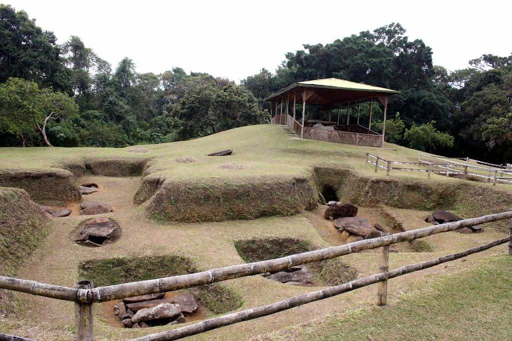 Археологический парк сан-агустин -  san agustín archaeological park
