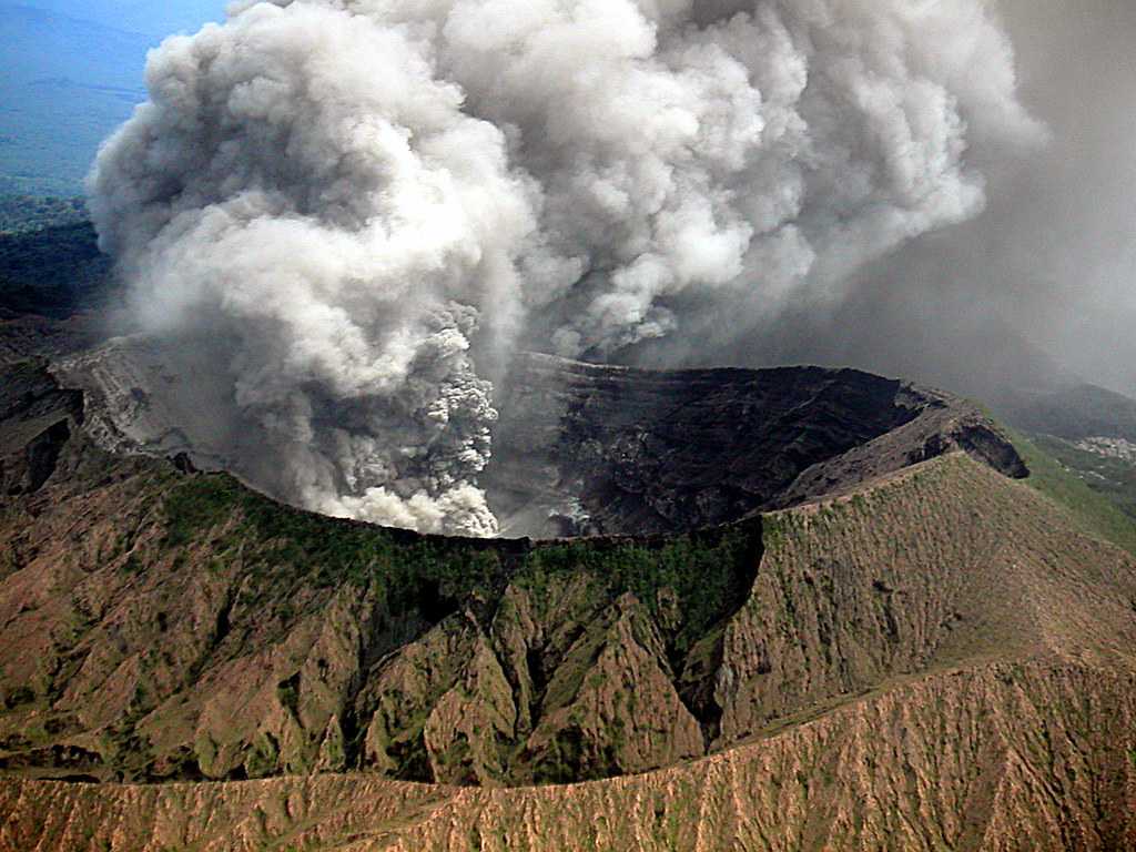Действующие вулканы россии 🥝 где находятся спящие вулканы список, какой вулкан действует сейчас, сколько вулканов в мире