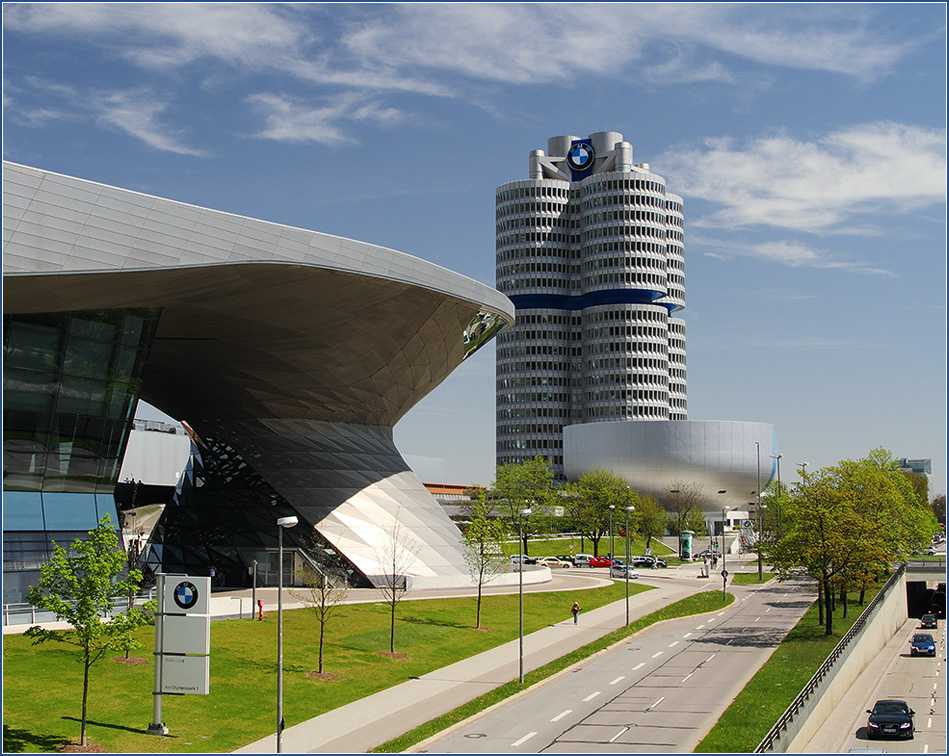 Музей бмв в мюнхене и олимпийская башня