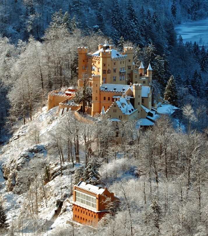 Замок хоэншвангау, или романтическая резиденция баварских королей