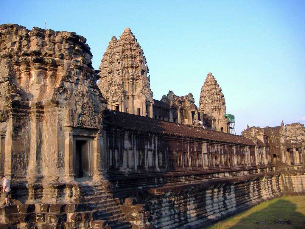 Анкор-ват, камбоджа - самый большой храм в мире
