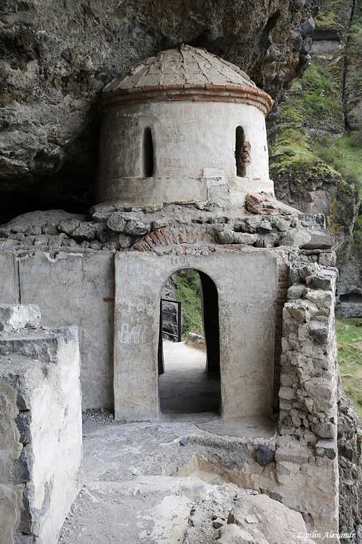 Пещера прометея (кумистави) – одна из красивейших пещер грузии