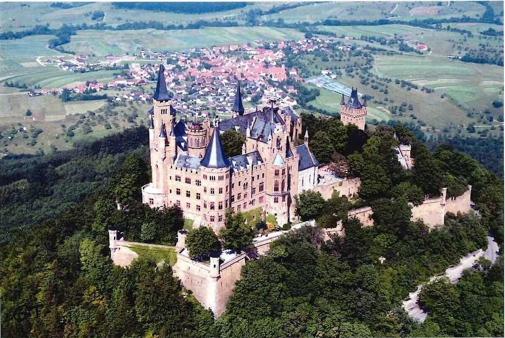 Гогенцоллерн – самый посещаемый замок германии