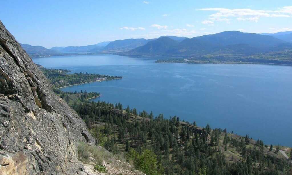 Пятнистое озеро клилук в канаде | чудеса природы